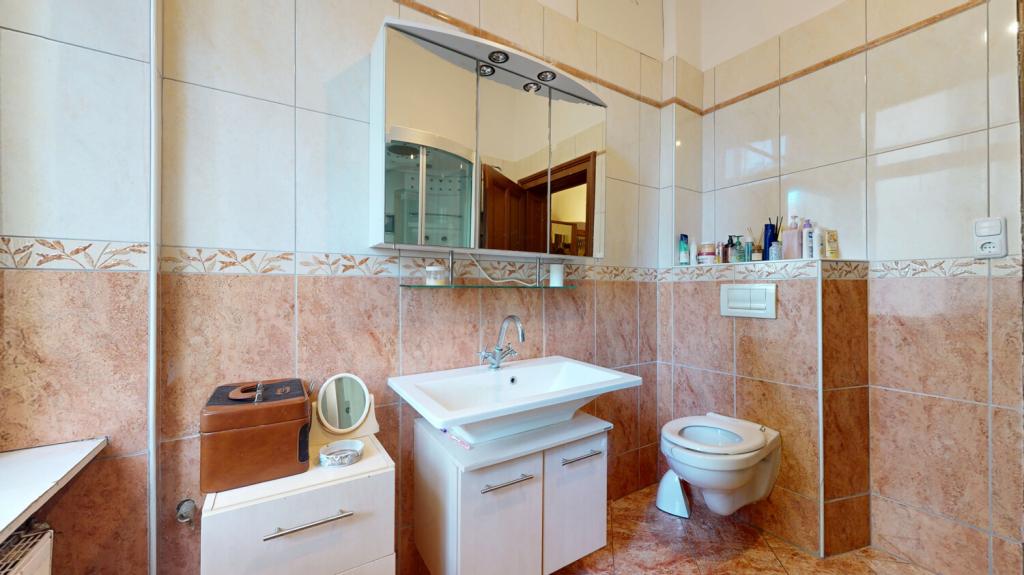 Badezimmer I