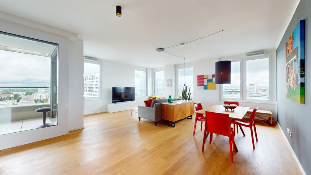 Wohn-/ Essbereich Ansicht I