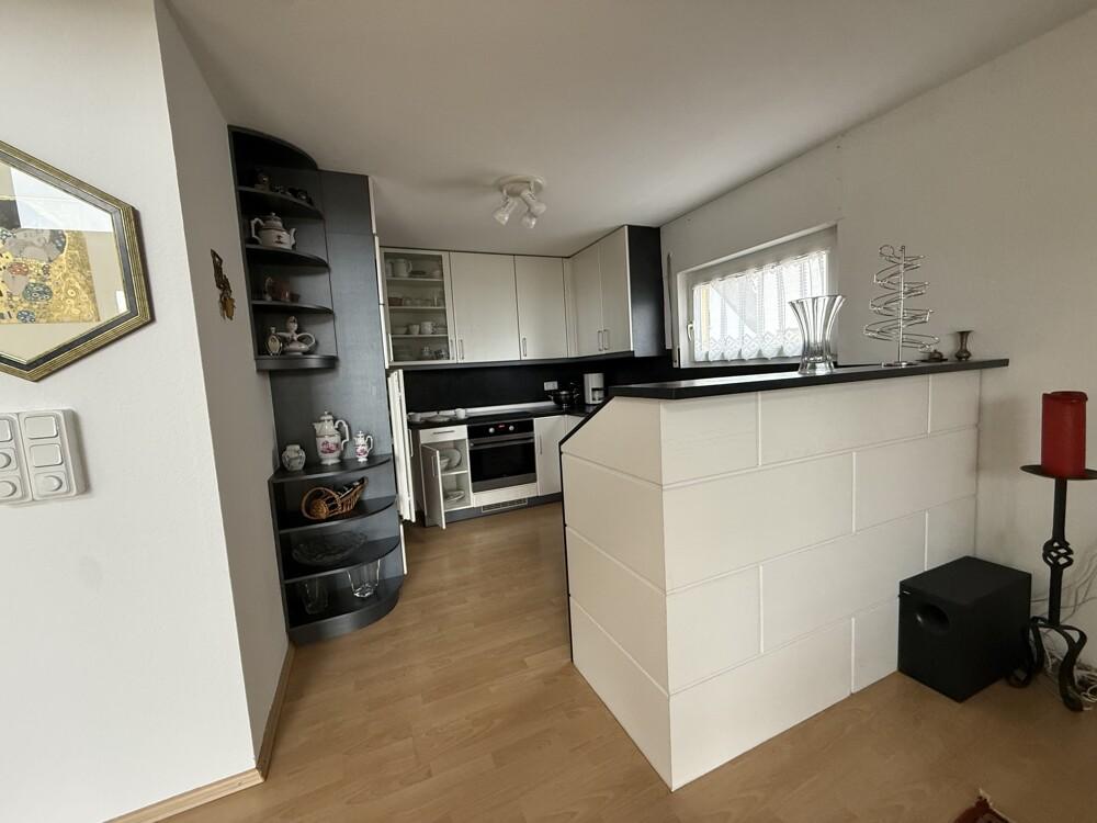 Sofort bezugsfrei! - Riesen Terrasse und wunderschöne Dachgeschosswohnung - Photo 5