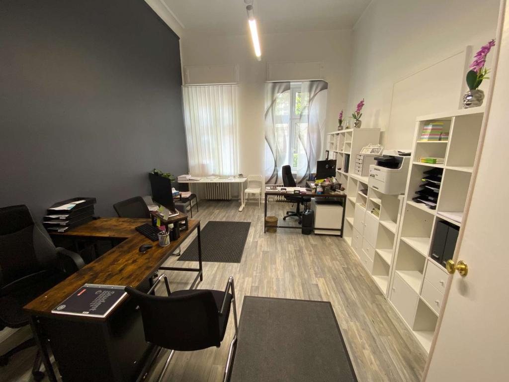 Büro