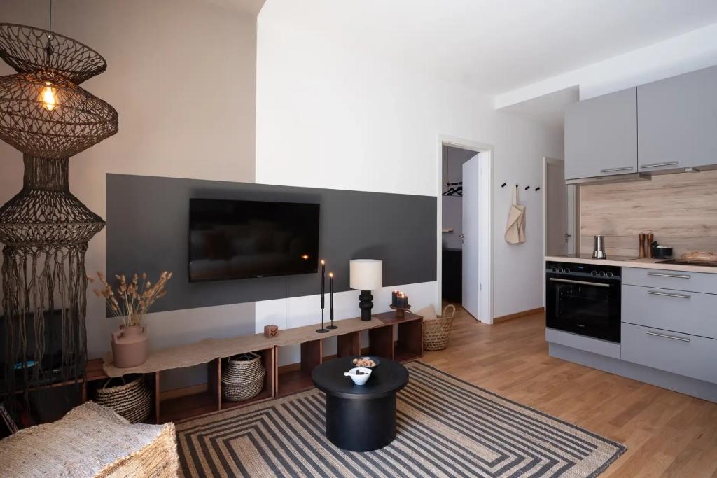 2 Zimmer möblierte und neurenovierte Mietwohnung in Berlin-Mitte! - Photo 1