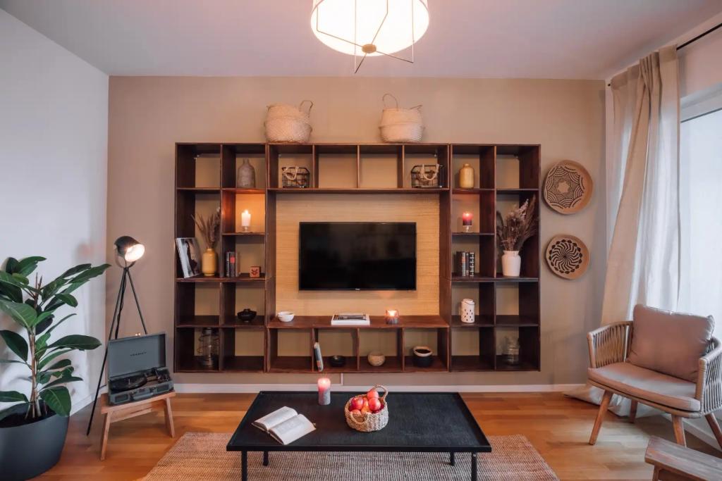 Wohnzimmer () Livingroom .1.4.