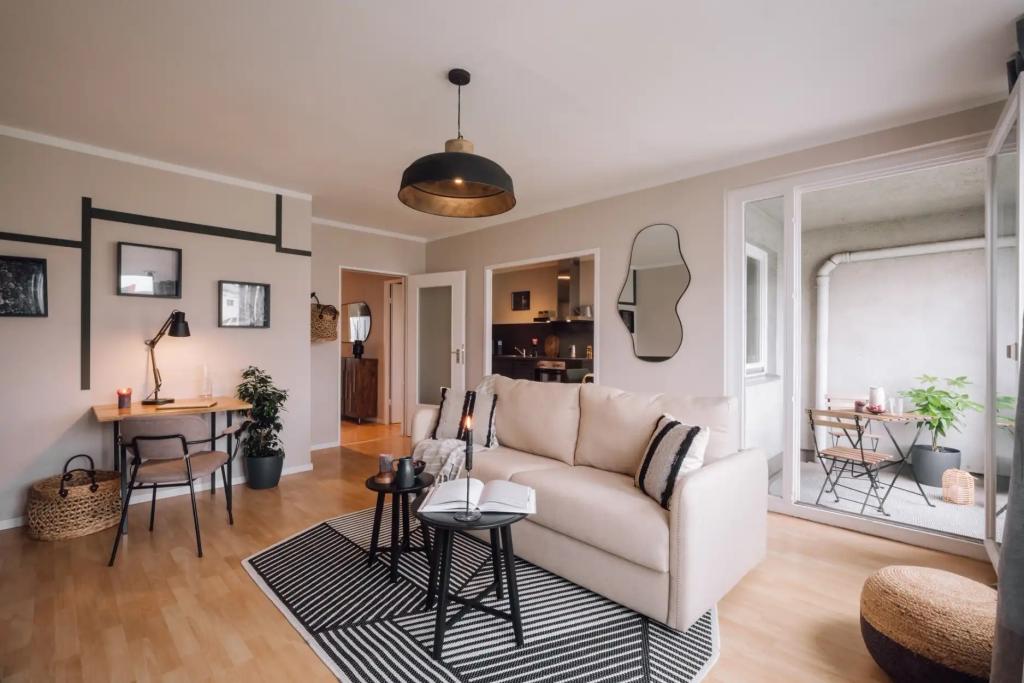Wohnzimmer () Livingroom .1.1.