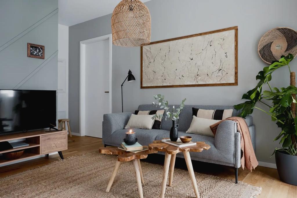 Wohnzimmer () Livingroom .1.3.