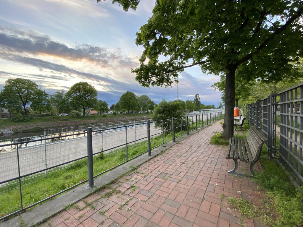 direkt am Wasser