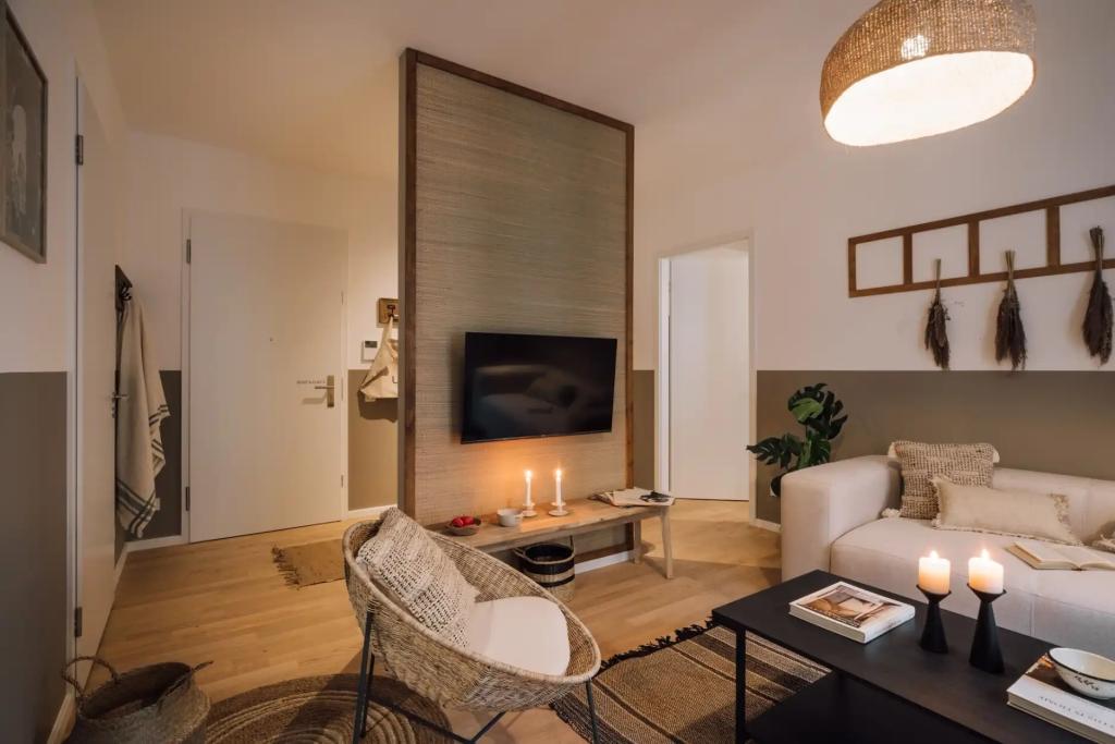 Wohnzimmer () Livingroom .1.5.