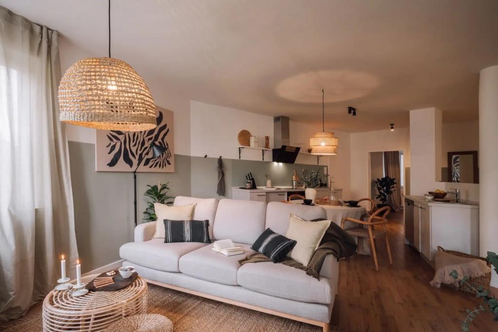 Wohnzimmer () Livingroom .1.5.