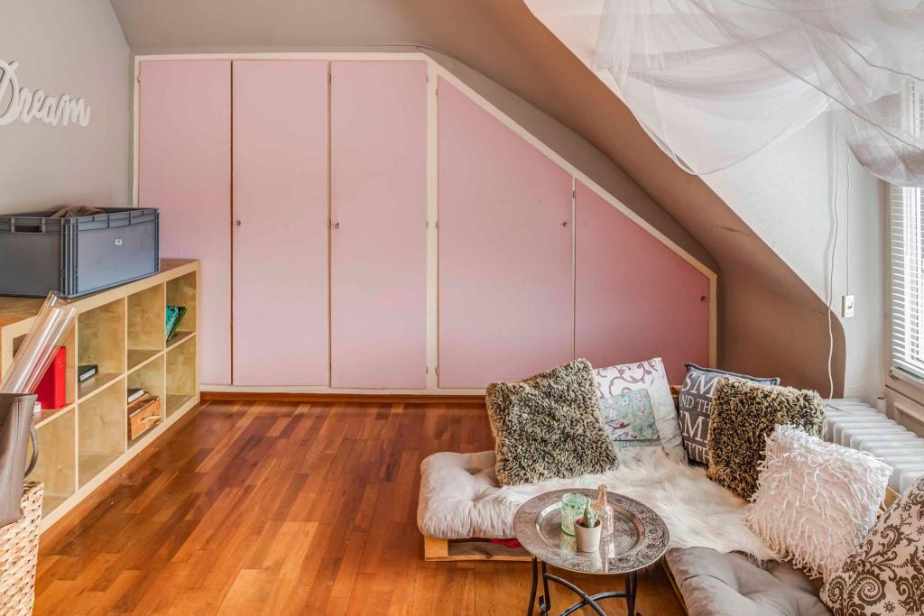 Schlafzimmer I DG