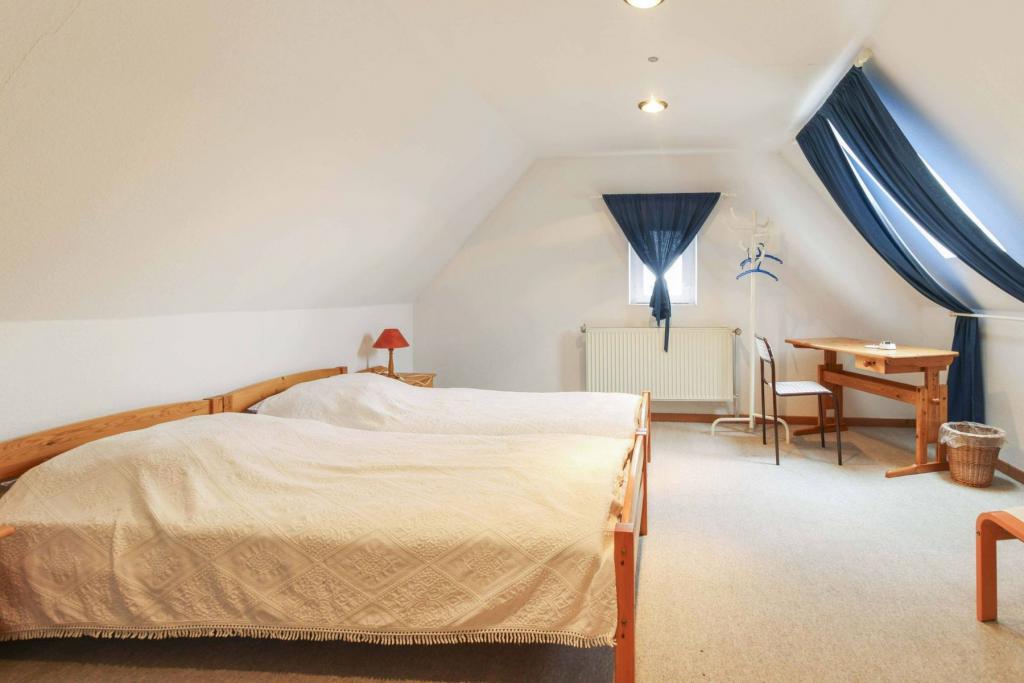 Schlafzimmer II DG