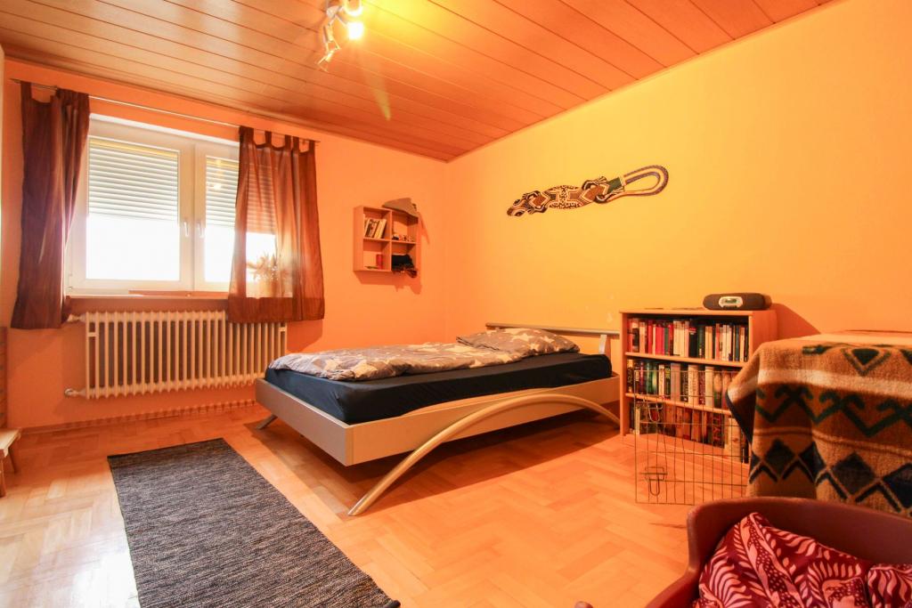 Schlafzimmer OG