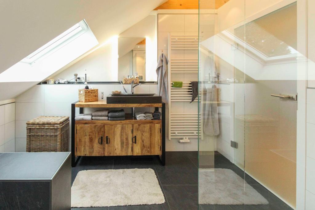 Badezimmer OG