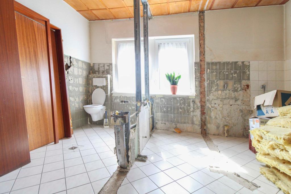 Badezimmer EG