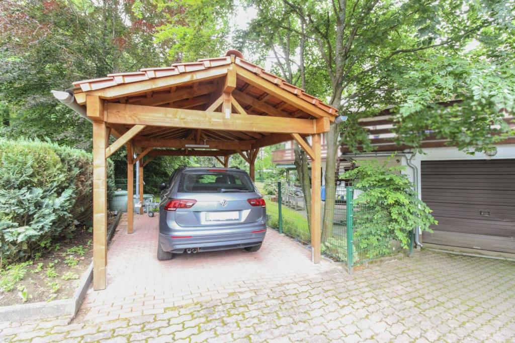 Carport