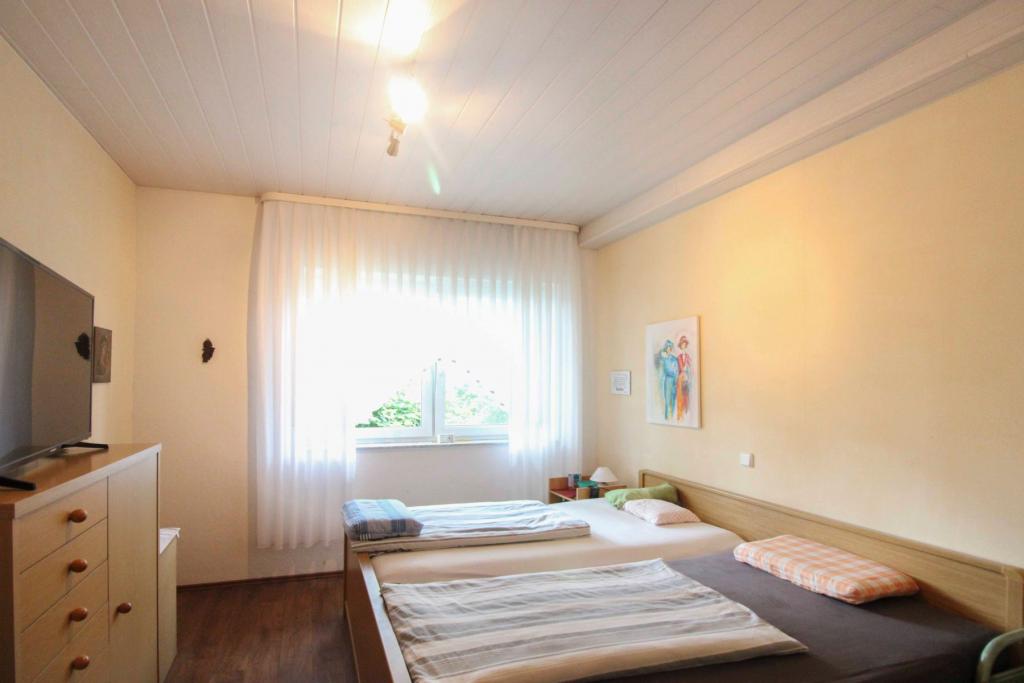 Schlafzimmer Wohnung 8