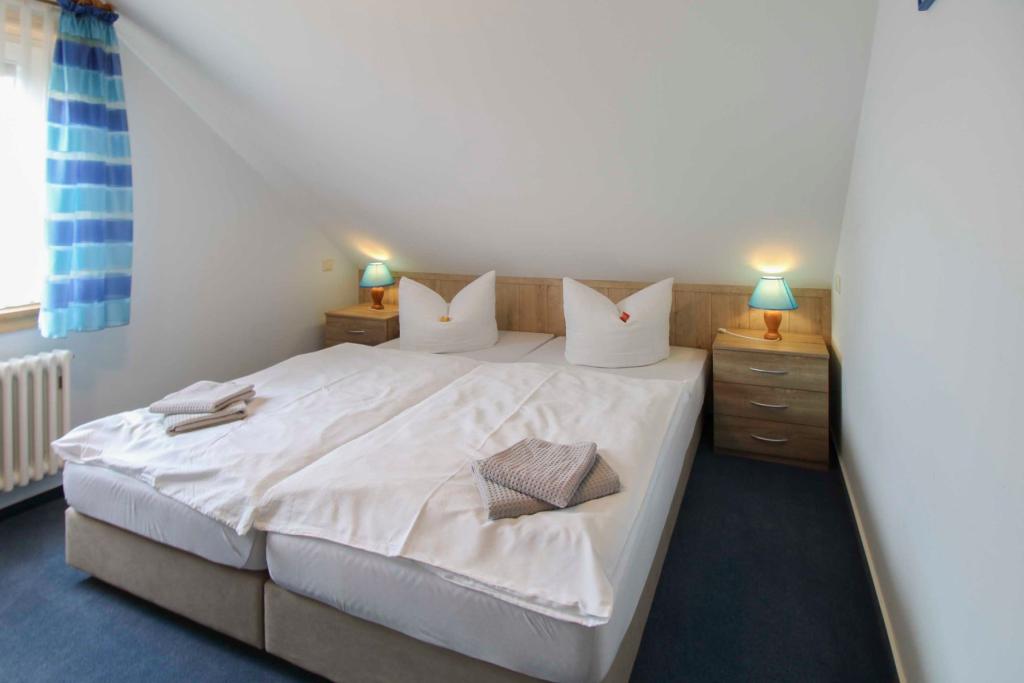 Schlafzimmer FeWo 1