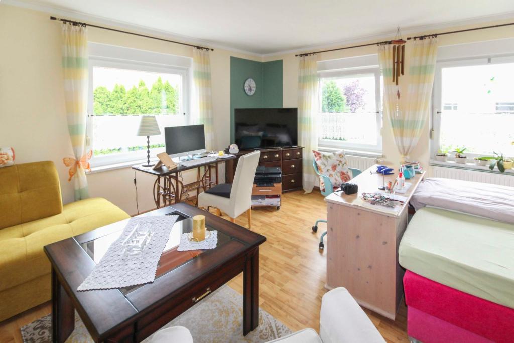 Schlafzimmer II EG