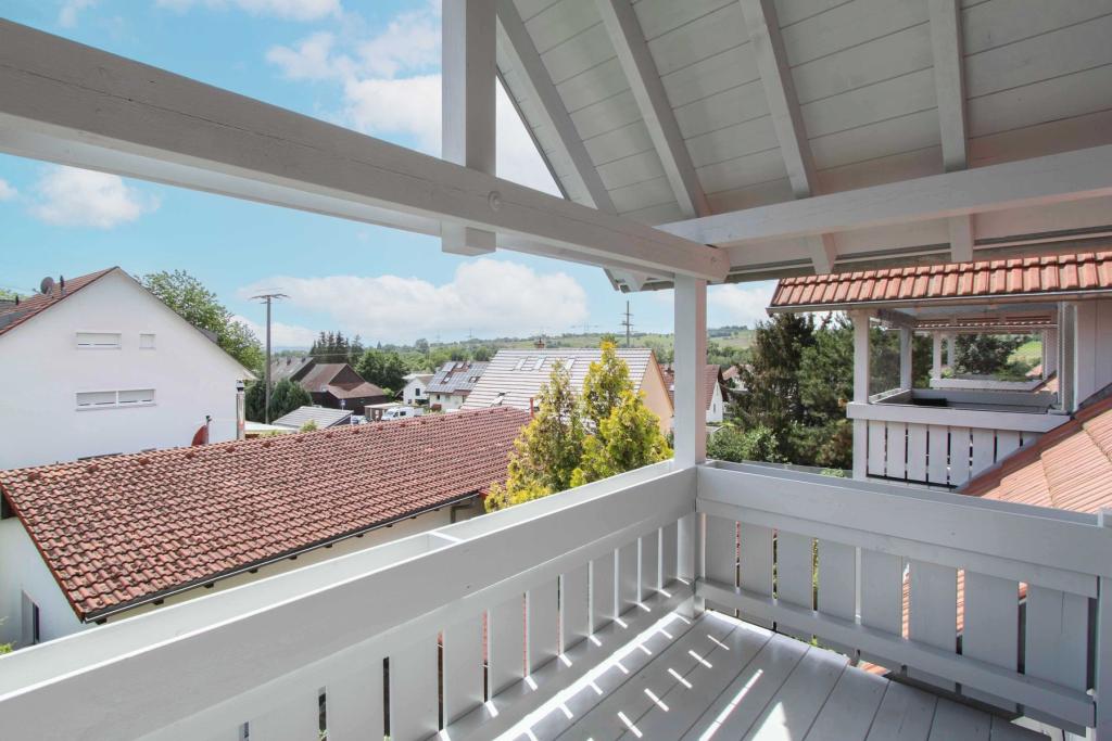 Bezugsfreie 4-Zi.-Maisonette mit Balkon und TG-Stellplatz in Rümmingen