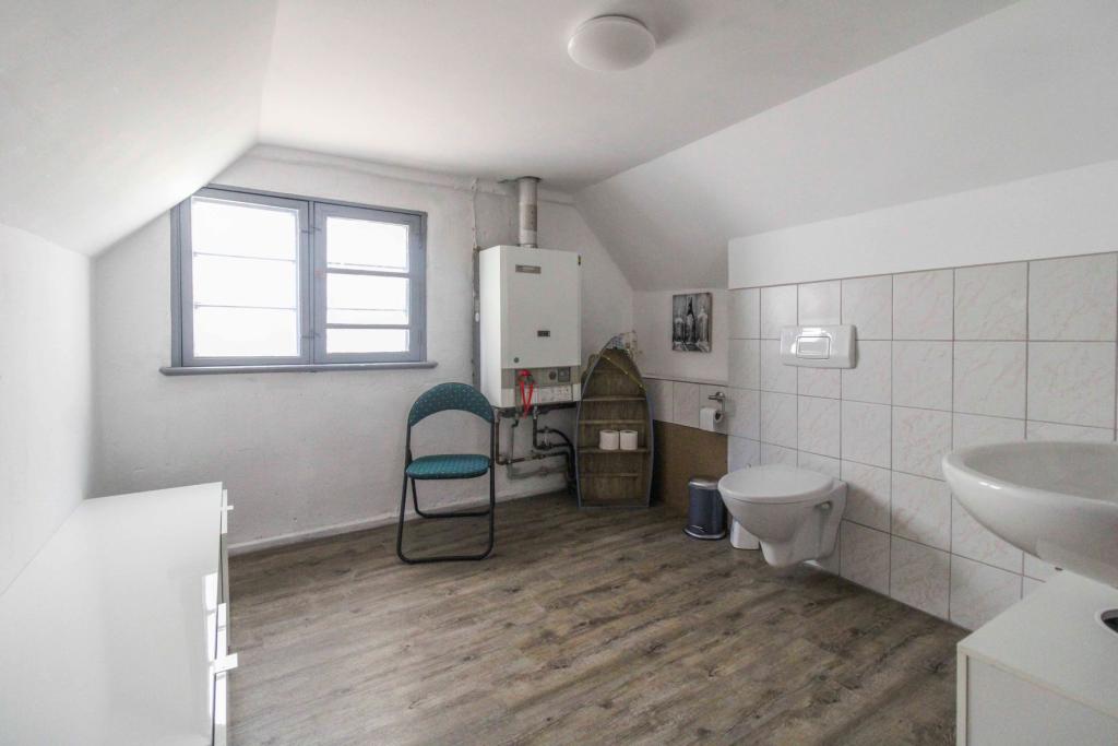 Heizungsraum und WC