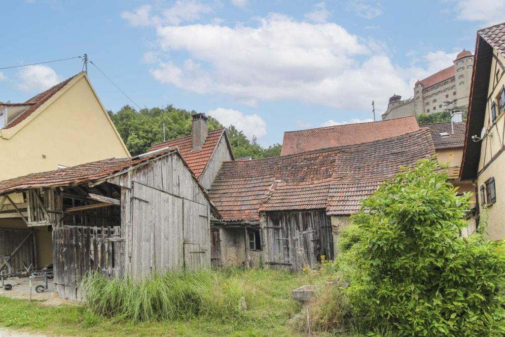 Garten und Scheune