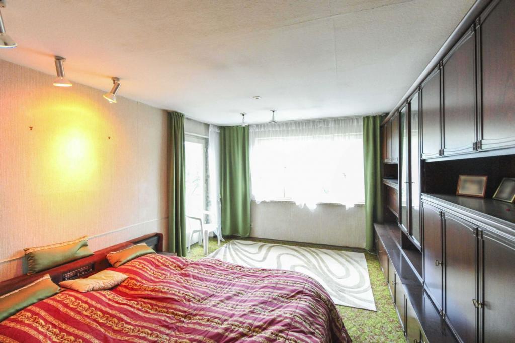 Schlafzimmer I OG