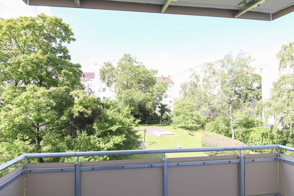 Ausblick Balkon Schlafzimmer