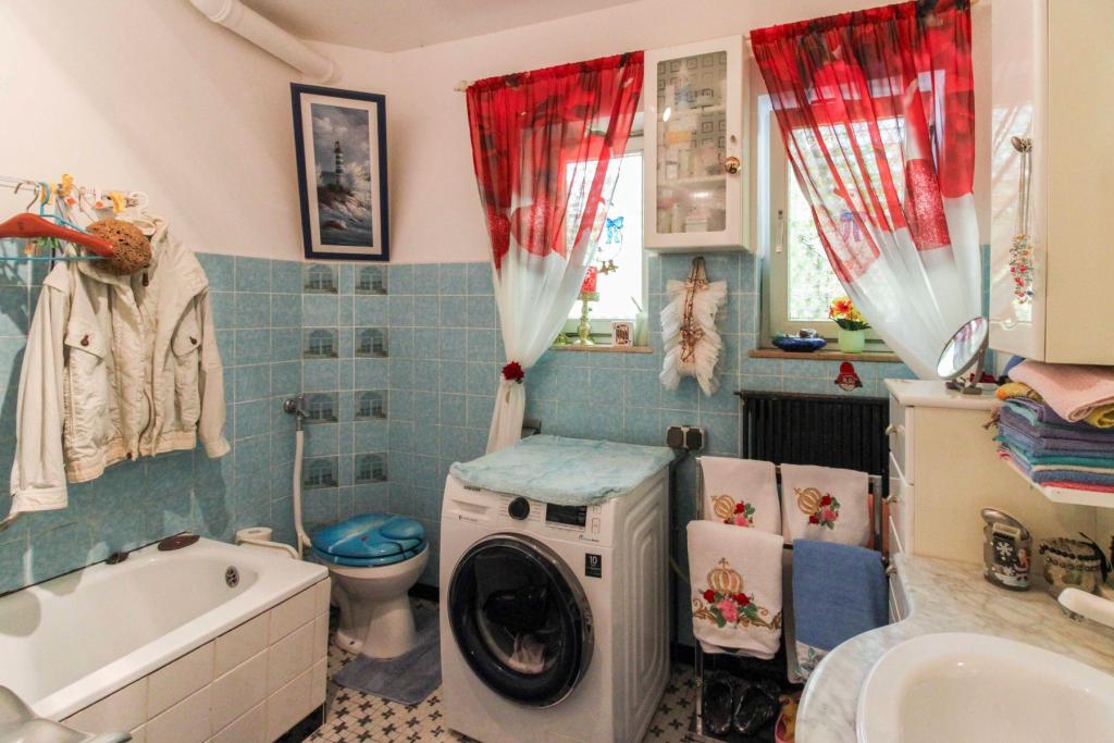 Badezimmer I