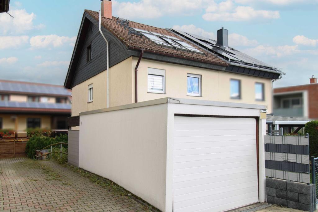 Hausansicht seitlich