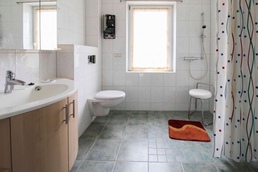 Badezimmer 1. OG