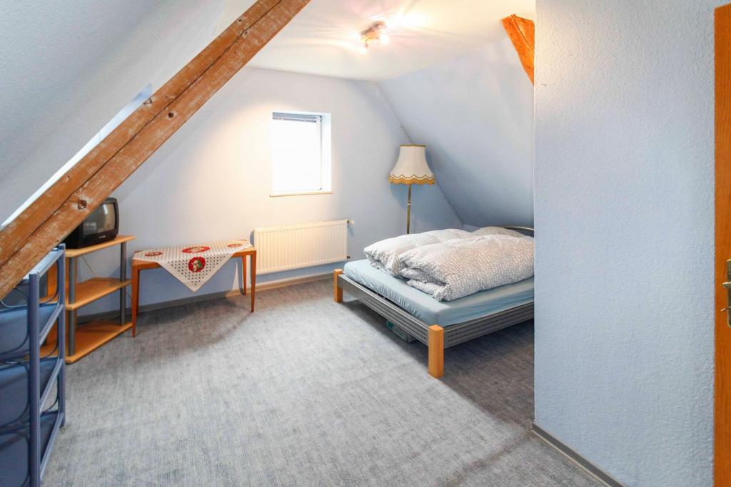 Schlafzimmer DG