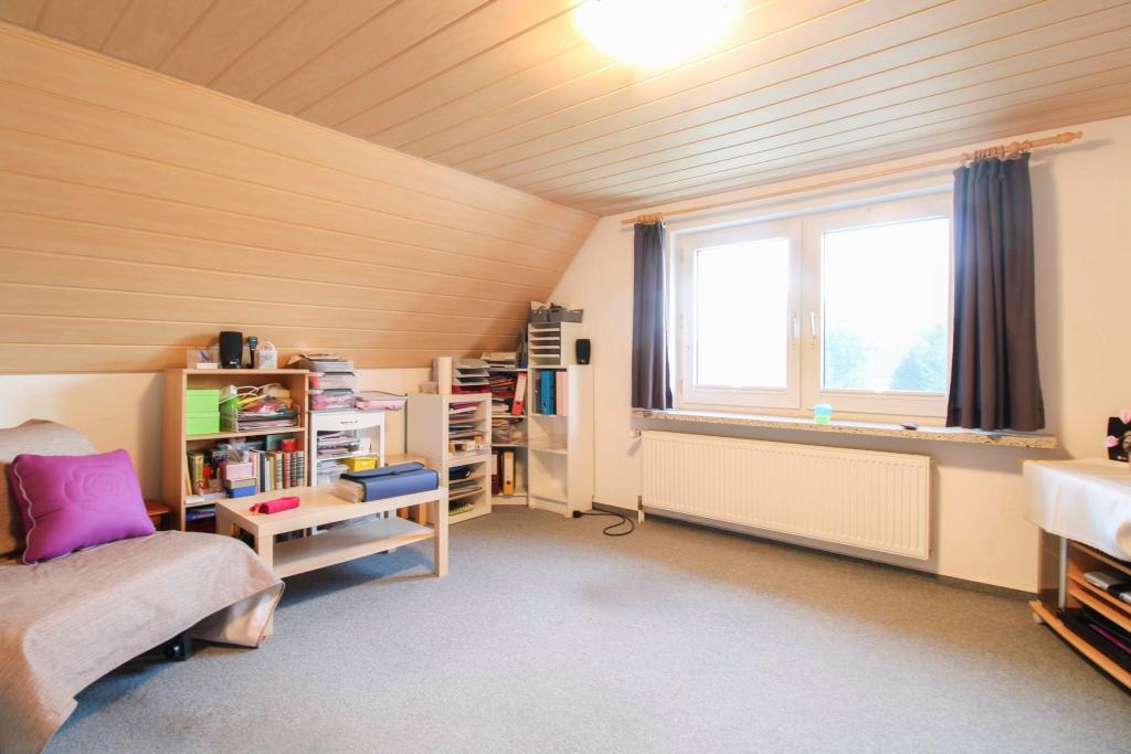 Schlafzimmer II OG