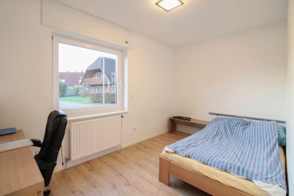 Schlafzimmer III