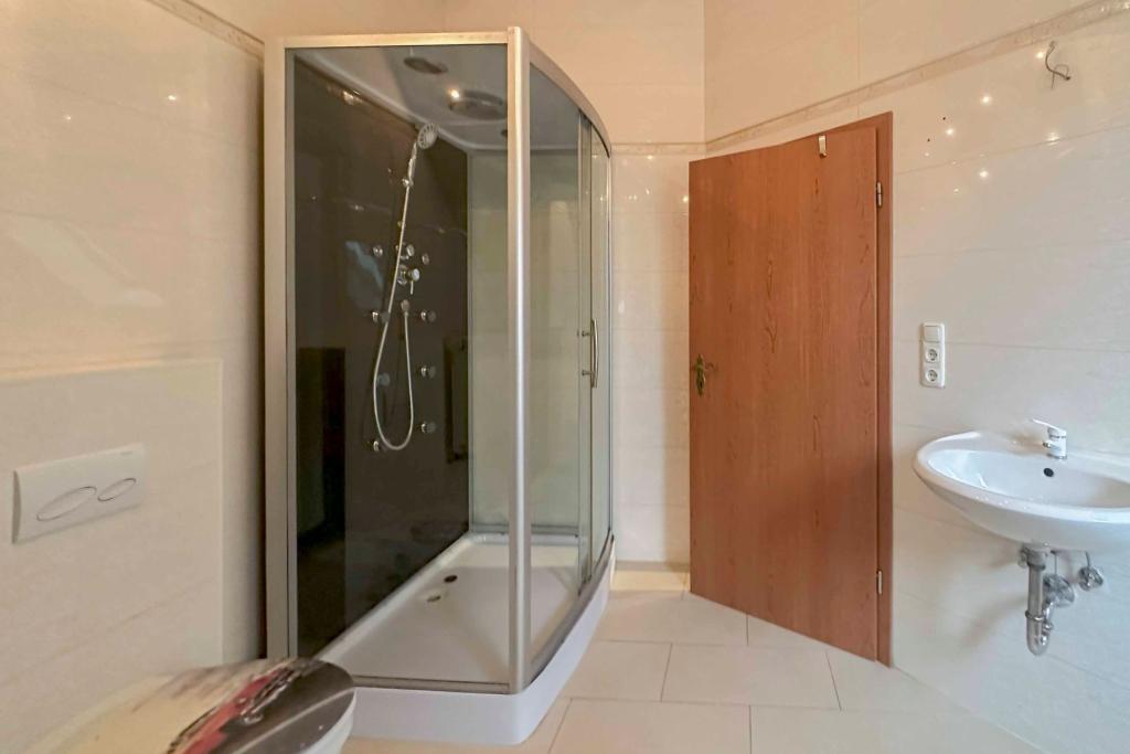 Badezimmer DG