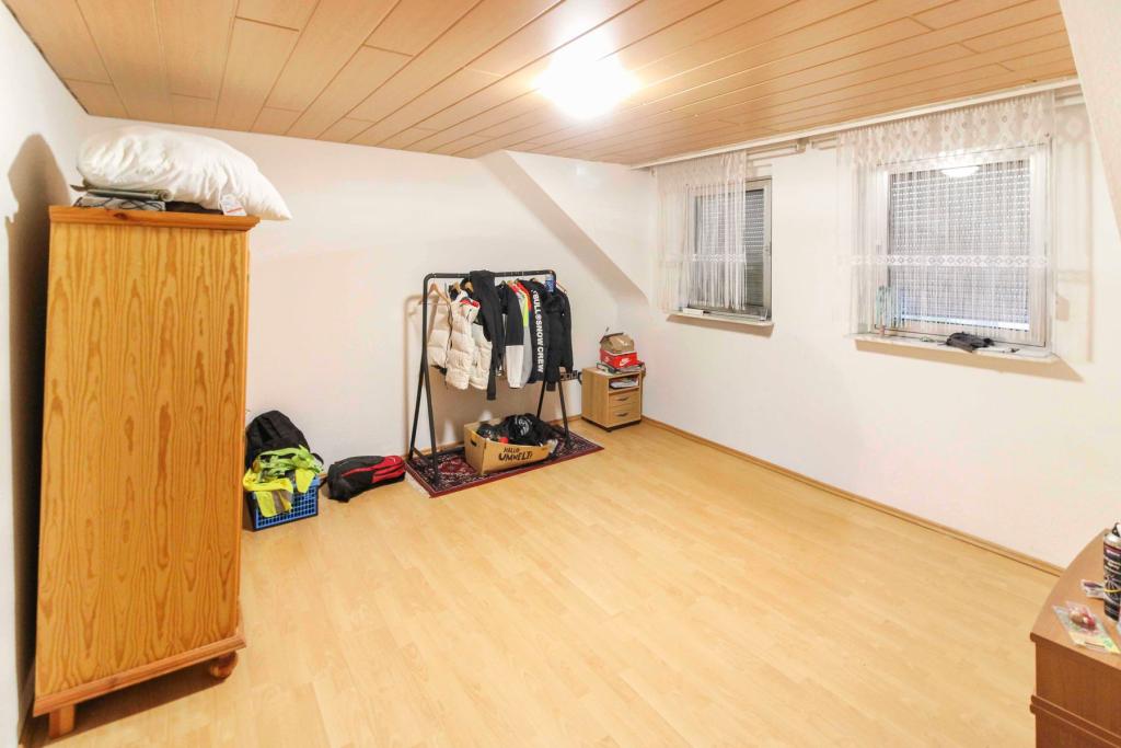 Schlafzimmer 2. OG
