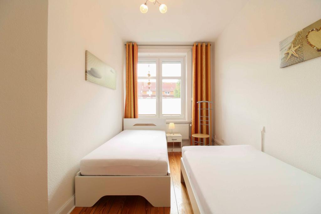 Schlafzimmer 2.1