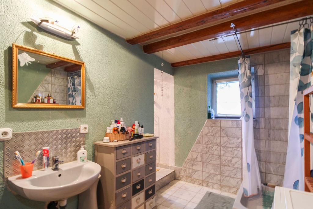Badezimmer EG