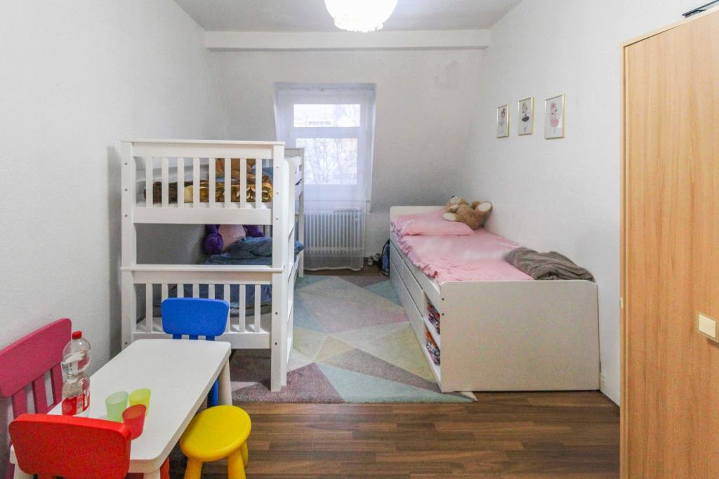 Schlafzimmer II