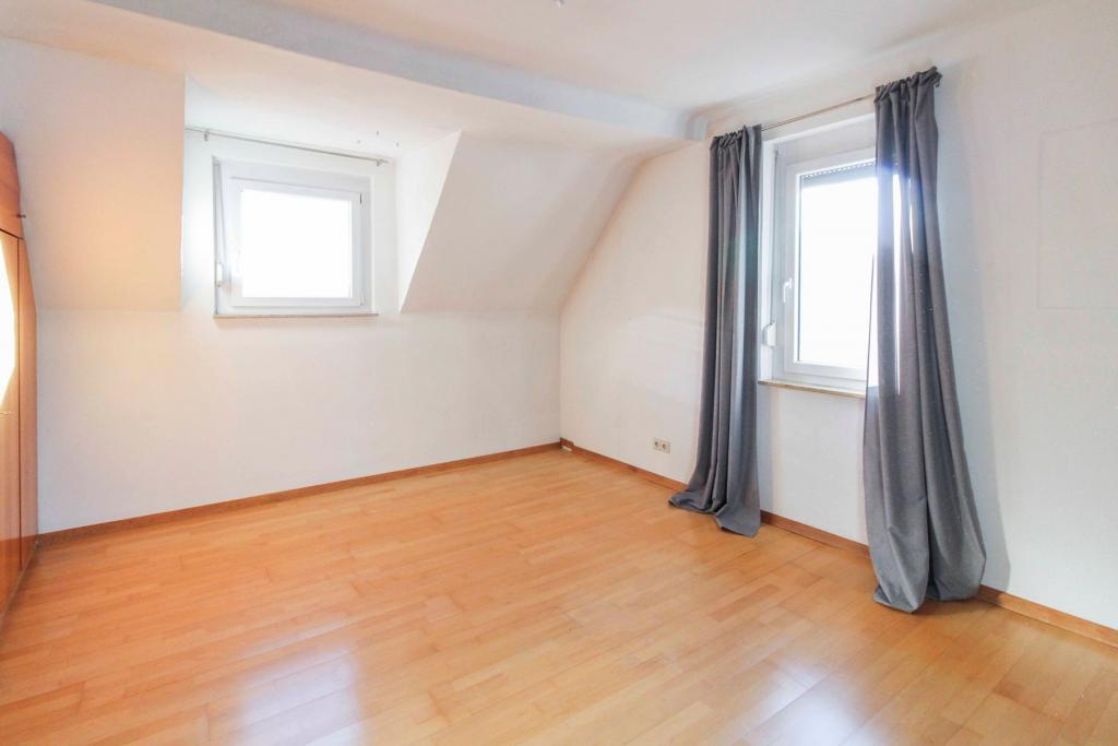 Schlafzimmer II OG