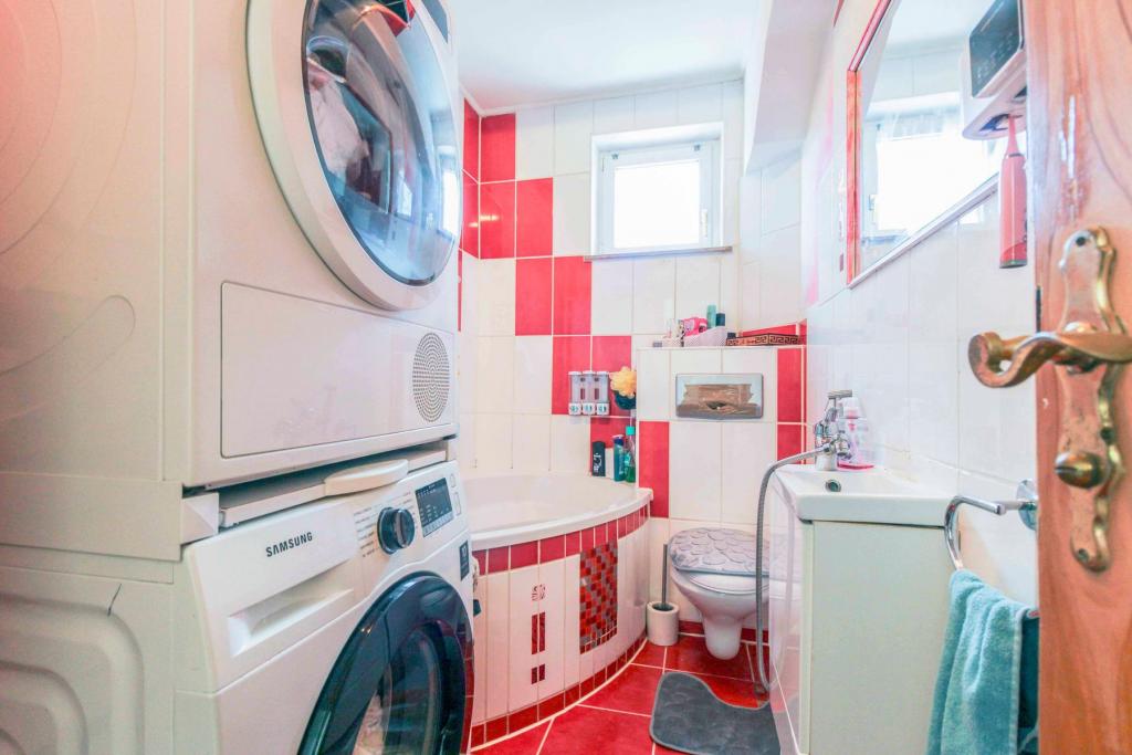 Badezimmer WE 8, 2.OG