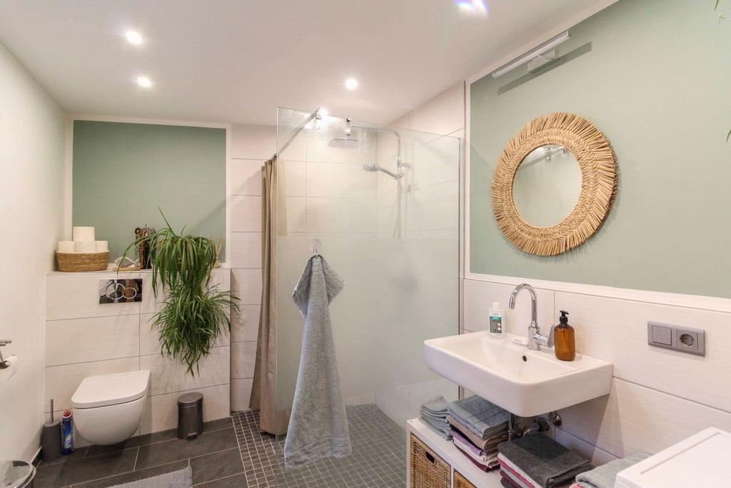 Badezimmer Haus 1