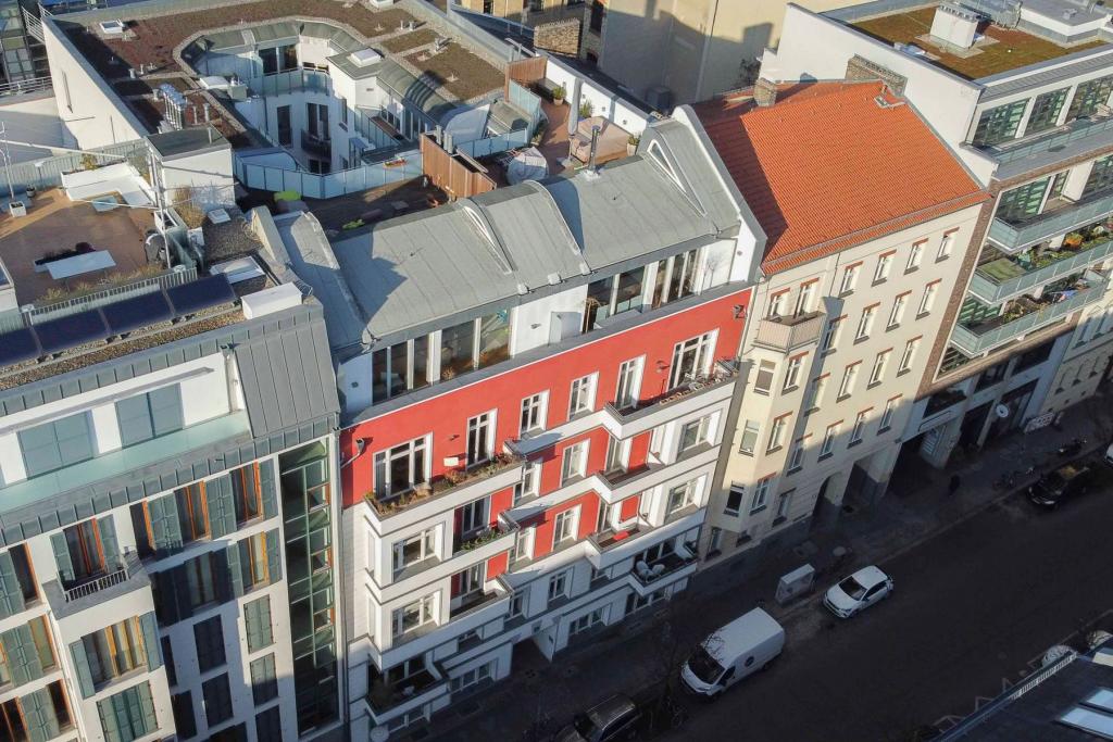 Luftbild Fassade und Dach