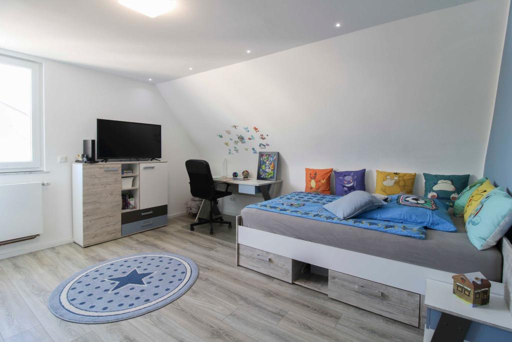 Kinderzimmer II OG