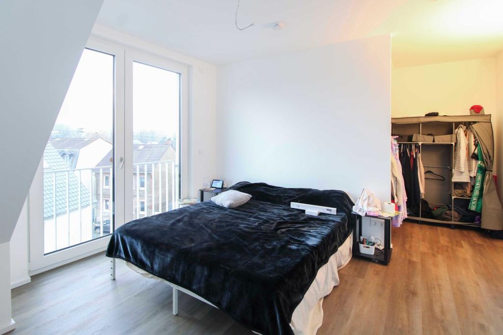 Schlafzimmer 2 mit Ankleide 3.OG