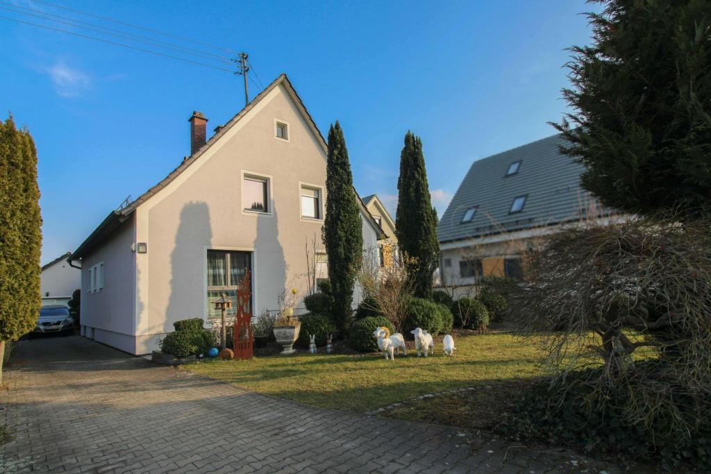 Titelbild Außenansicht