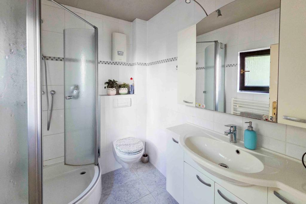 Badezimmer Erdgeschoss