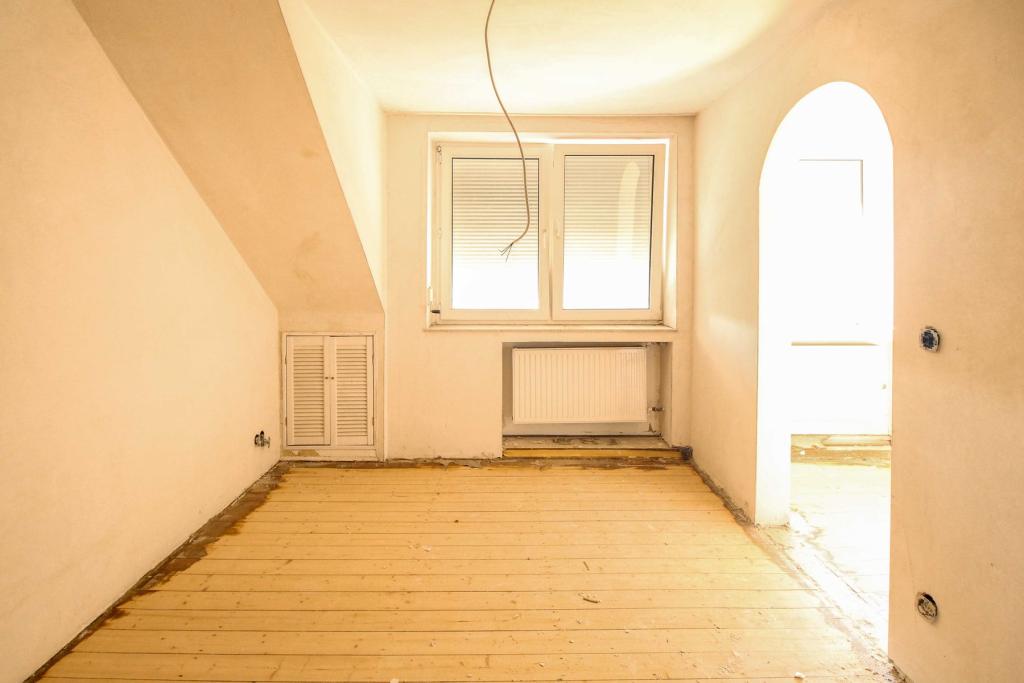 Schlafzimmer DG