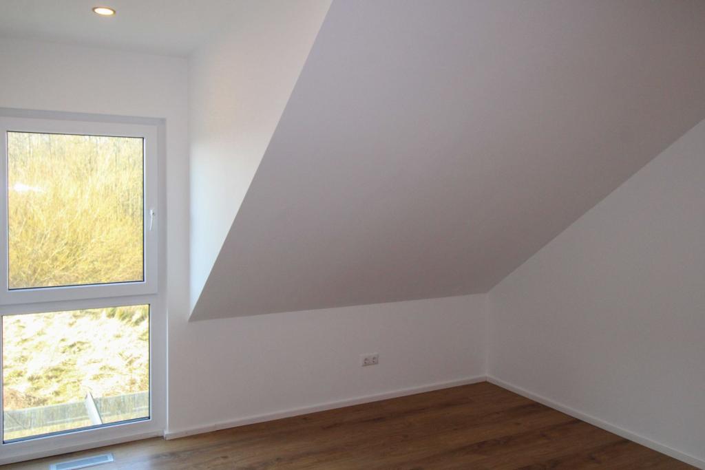 Schlafzimmer 3