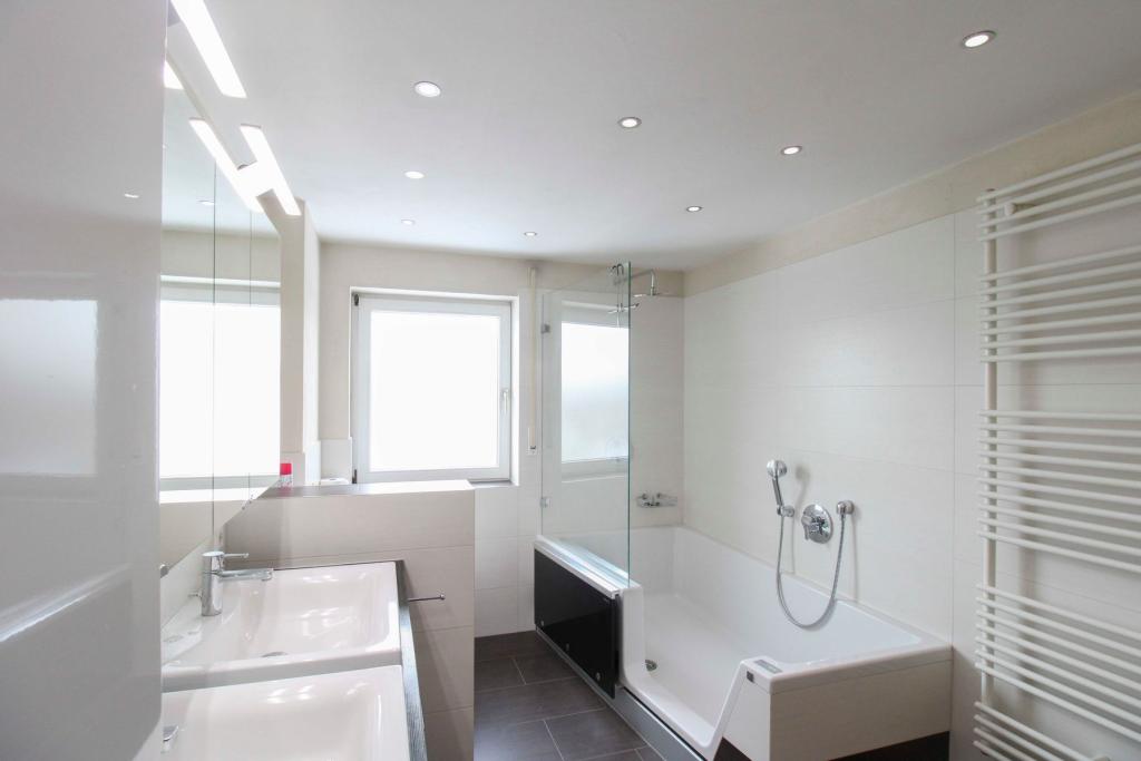Badezimmer (7)
