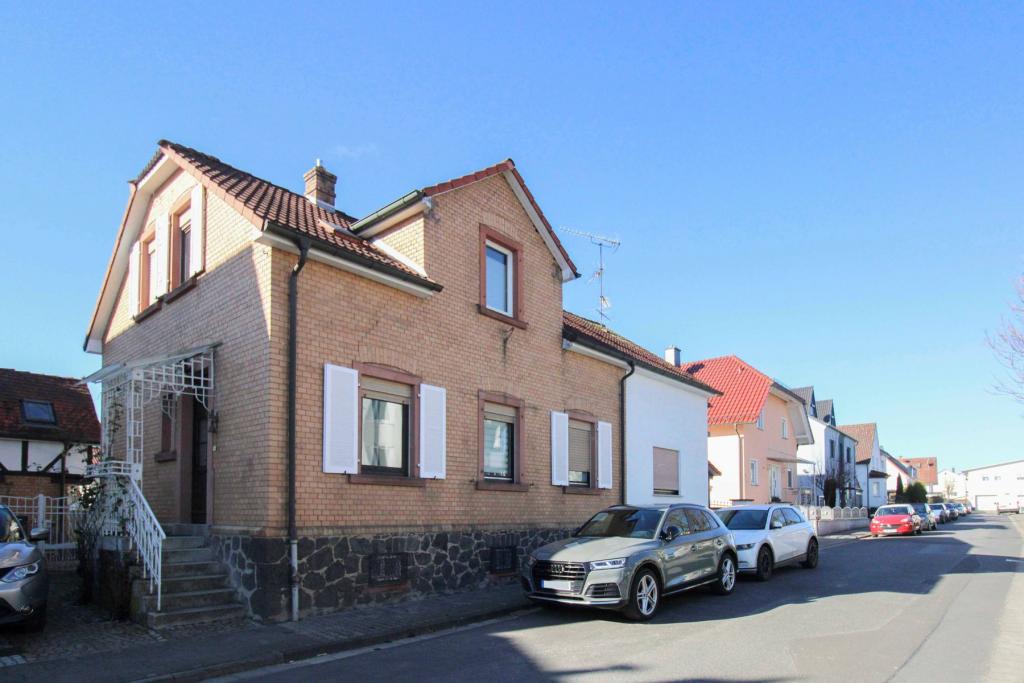 Haus seitl. Eingang