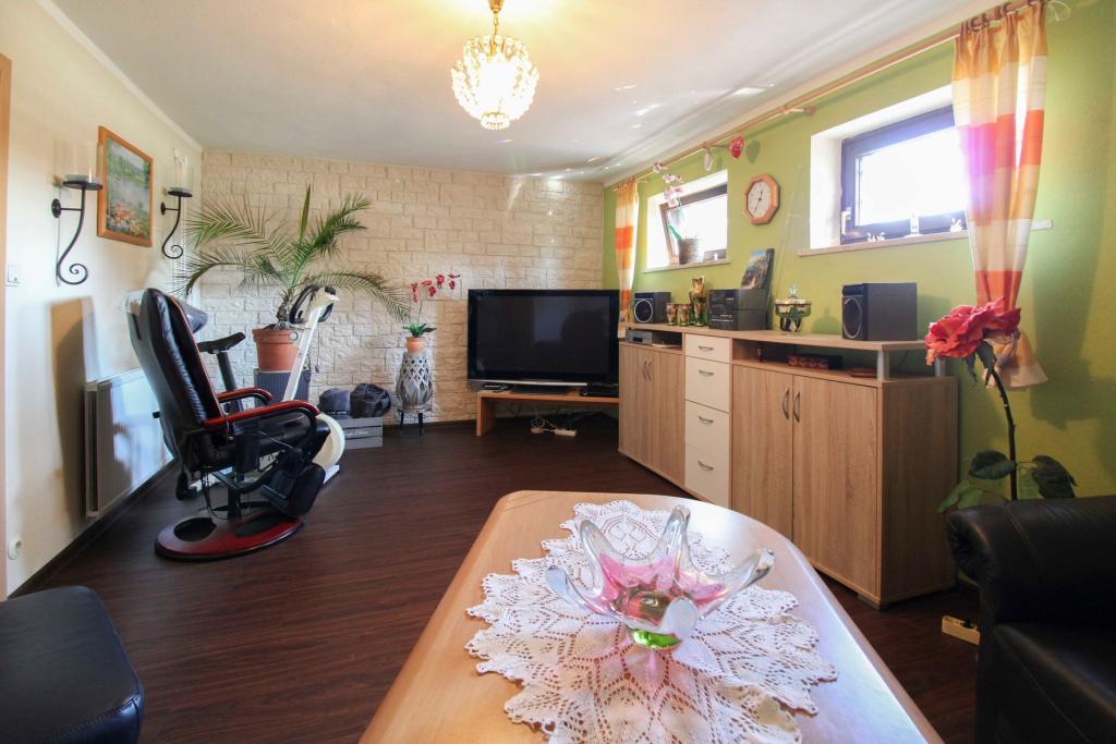 Schlafzimmer 2 (Souterrain)