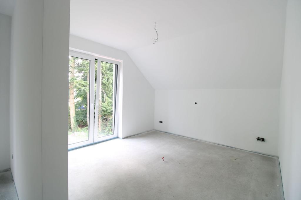 2 Schlafzimmer OG